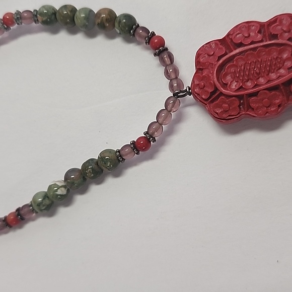 Cinnabar and Jade Pendant Necklace Beaded - Picture 4 of 5